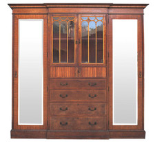 Armoire à glaces Anglaise en acajou marquetée d'époque XIXème