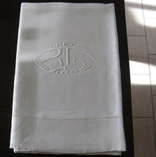 draps brodés anciens - Très belle parure - ref dr21