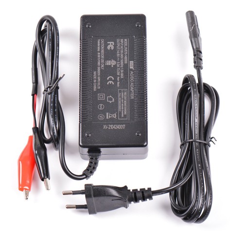 12v chargeur pour - 12v,