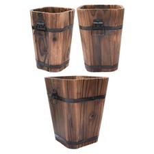 Pot de fleurs rustique en bois