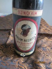 Vieille bouteille de rhum