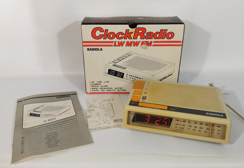 Ancien poste radio réveil - ancien,