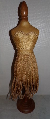 Porte bijoux buste papier