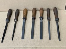 Lot de 7 limes diverses - longueur moyenne 250 mm