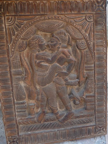 Panneau sculpté érotique - , en