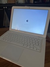 Macbook A1342 2010 - 4 go de RAM - 500go Disque Dur Apple