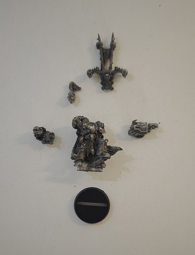 Warhammer 40k space marines - space,