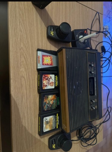 Atari 2600s console - atari, cx-2600s