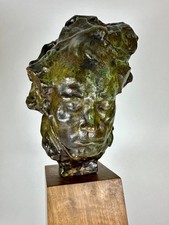 Buste en bronze signé A. Pina