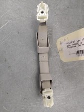 Poignee de maintien avant