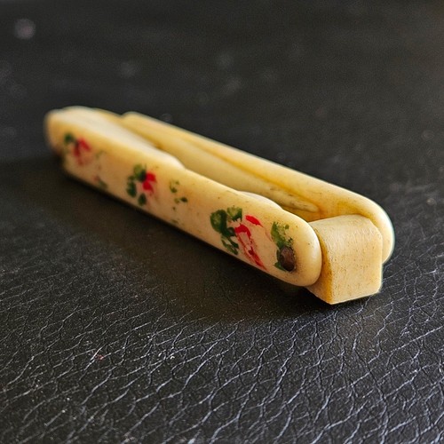 Onglier nécessaire - , de