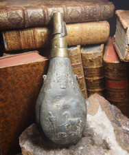 POIRE A  PLOMBS  EN ZING  AVEC DOSETTE POUR FUSIL DE CHASSE