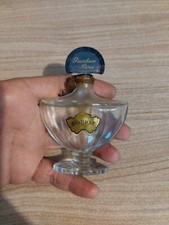 GÜERLAIN « Shälîmar » Flacon modèle chauve-souris. Vers 1960