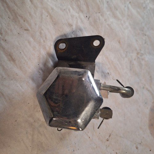 Pompe essence keeway 250 - pompe,