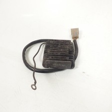 Régulateur de tension origine