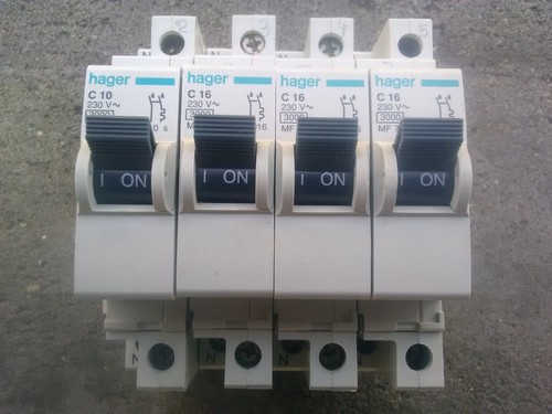 Disjoncteur 2 poles - x,