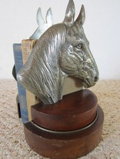 VINTAGE PAIR OF WESTERN HORSE