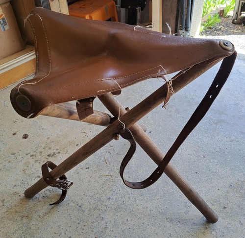 Chaise trépied cuir et - trépied,