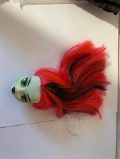 TETE DE POUPEE  MONSTER HIGH