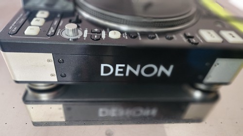 Denon s3700 turntable - dj,