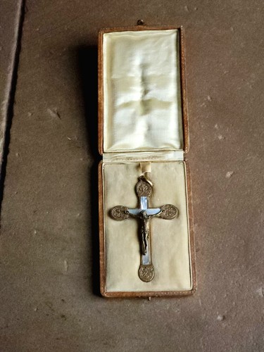 Crucifix bronze ancien - crucifix,