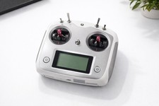 FlySky FS-i6S + récepteur RC
