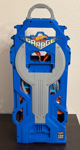 Hot wheels mega - hot,
