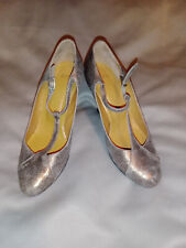 Chaussures escarpins à bride à talon babies Eden cuir marron beige doré 40