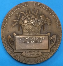Médaille en Bronze Ministère de l'agriculture Associations Agricoles (Me/236)
