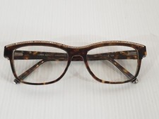 Lunettes de vues, Loris