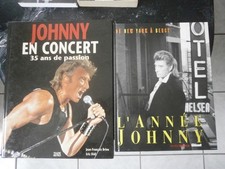 2 livres Johnny Hallyday en