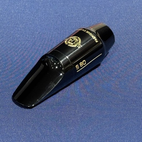 Embouchure saxophone - embouchure,