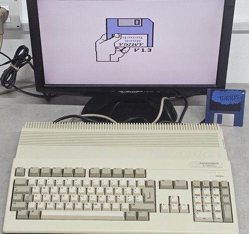 Commodore amiga 500 plus - 500,