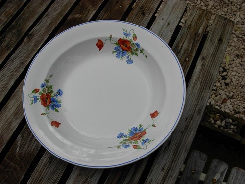 Beau plat rond creux - creux, ancien