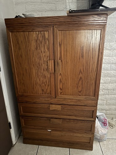 Armoire