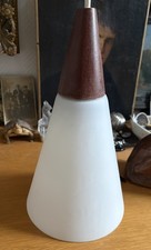 lustre, suspension en teck et opaline de Louis Kalff, années 60