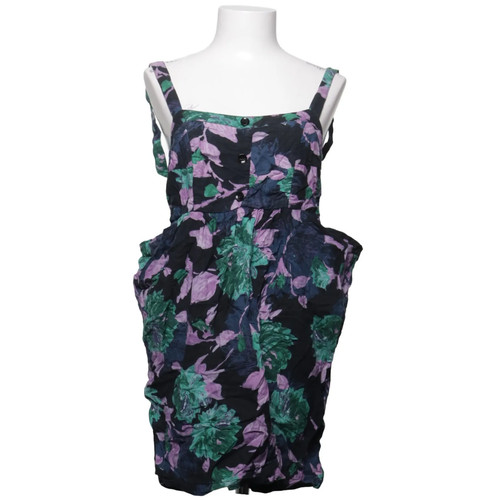 Won hundred robe taille - taille,