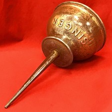 Grand bidon d'huile en bronze