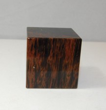 Ural Russe Noir Brown Jasper Cube Psychic Energy Thérapeutique Pierre 285gr 50mm