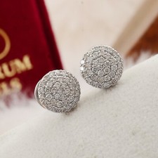 0.65 CT Si / H Diamant Pavé
