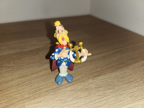 Jouet figurine assurancetourix - figurine,