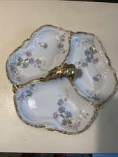 beau modèle pour ce serviteur