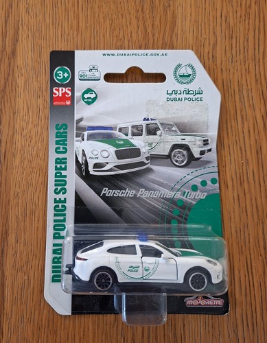 Majorette dubai police - majorette,