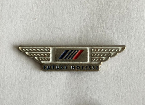 Pin future hotesse de - -, pin's