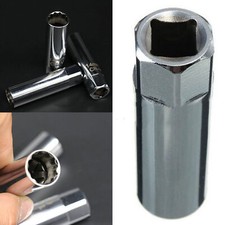 Douille de bougie d’allumage