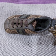 Authentique porte clés - porte-clés, en