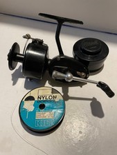 MOULINET KILT  0  + une bobine avec sa boite et une bobine de fil KILT