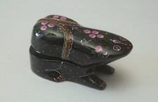 magnifique grenouille, boite en laque,artisanal décoration,collection   *20-S11