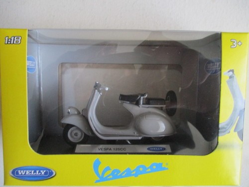 Miniature moto scooter vespa - miniature,