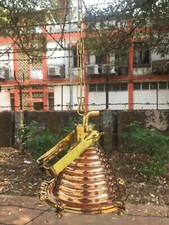 LOT DE 5 SUSPENSIONS INDUSTRIELLES EN LAITON ET CUIVRE MONTURE MOYENNE CARGAISON